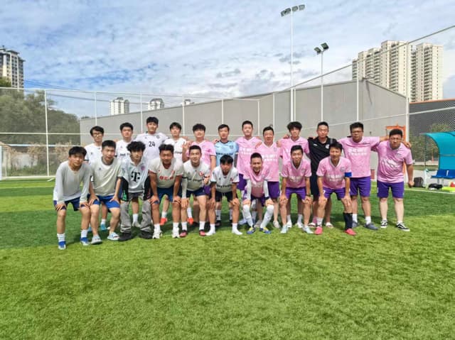 兰哈顿VS红手指